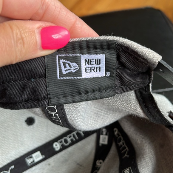 NEW ERA HARLEY-DAVIDSON snap back hat. GUC. 2-toned grey and orange. One size. - Picture 8 of 8